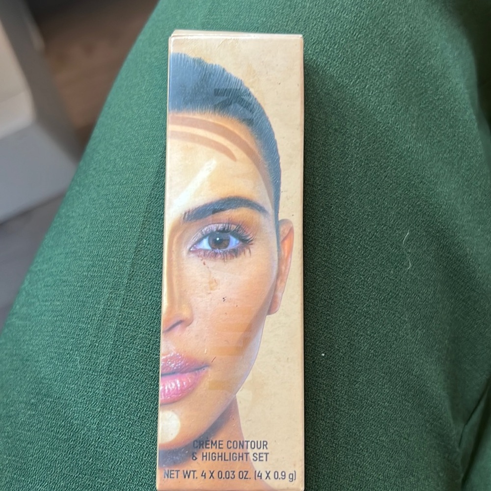 KKW BEAUTY: Crème contour & highlight set
